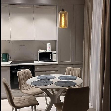 Новые Апартаменты Lux Chişinău Extérieur photo