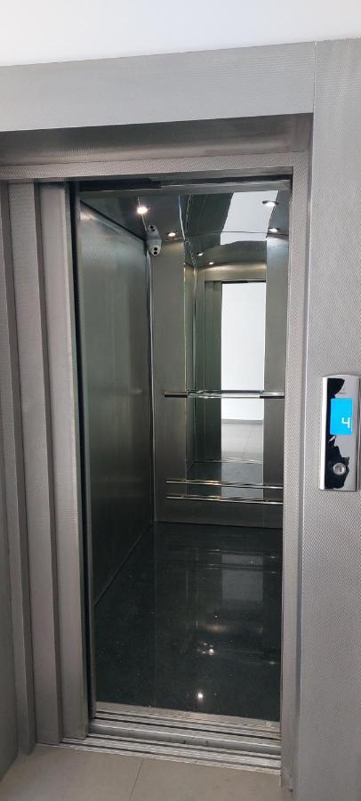 Новые Апартаменты Lux Chişinău Extérieur photo